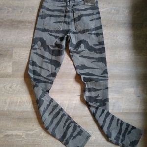 True Religion camo jeans - size 24